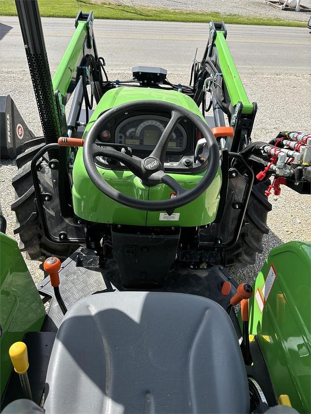 Image of Deutz-Fahr 4065E Keyline equipment image 2