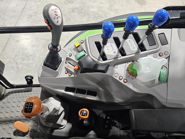 Image of Deutz-Fahr 5125 equipment image 4