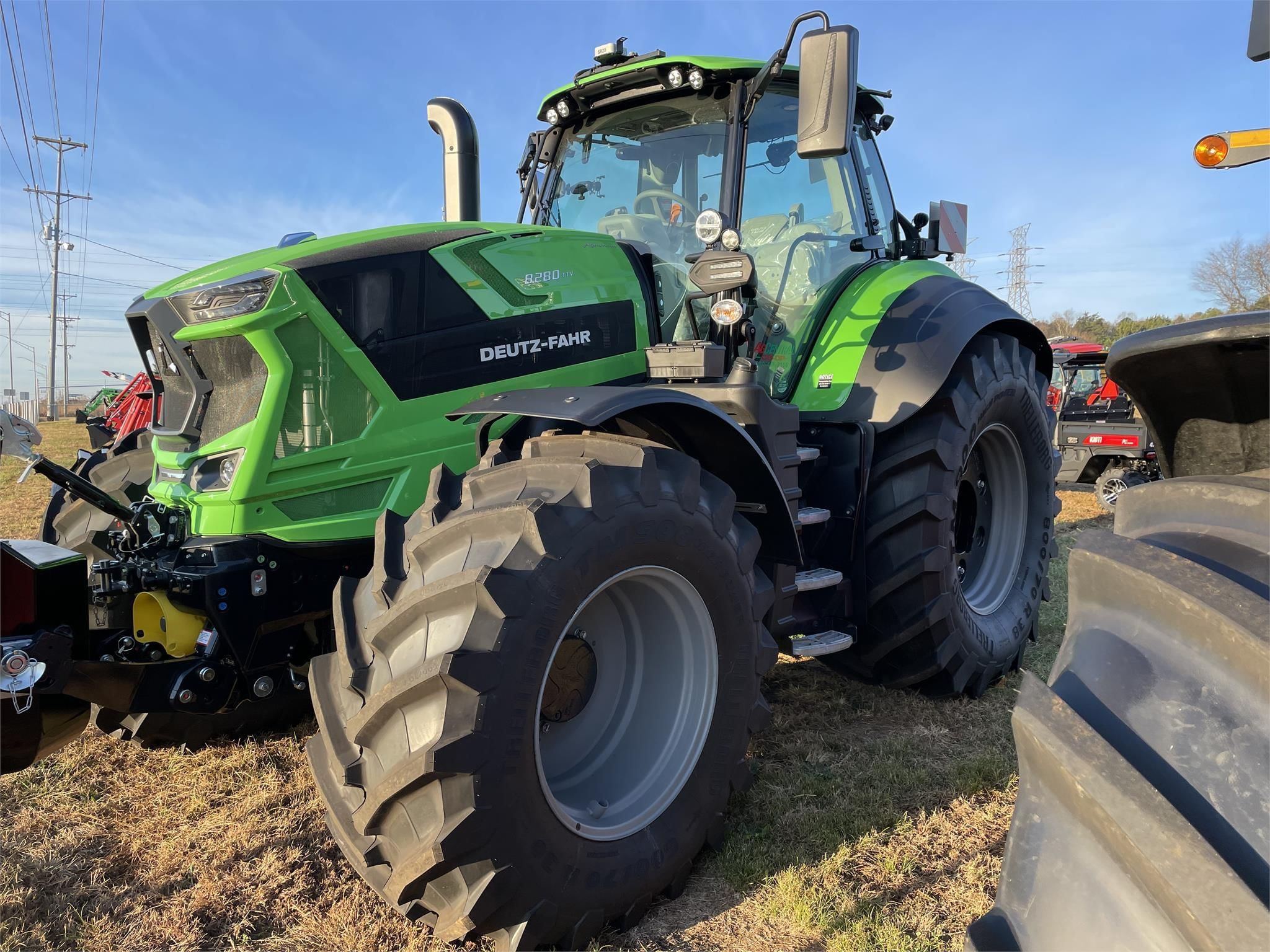 2024 Deutz-Fahr 8280 TTV Equipment Image0