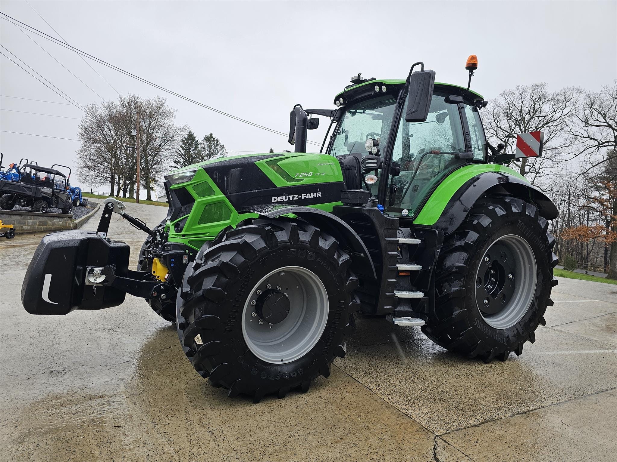 2024 Deutz-Fahr Agrotron 7250 TTV Warrior Equipment Image0