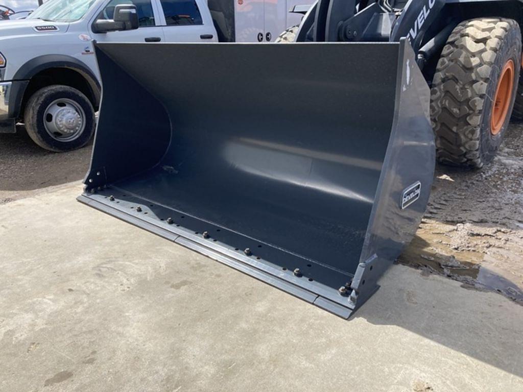 Image of Develon 3.5yd Bucket Image 1