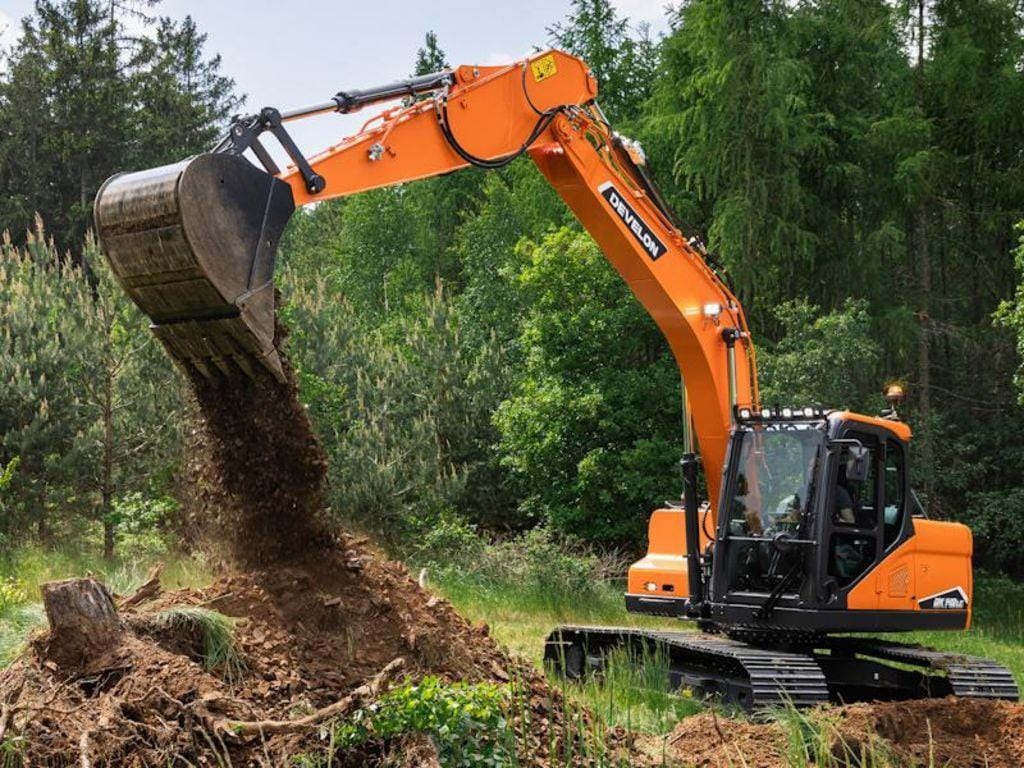 2024 Develon DX140LC-7K Equipment Image0