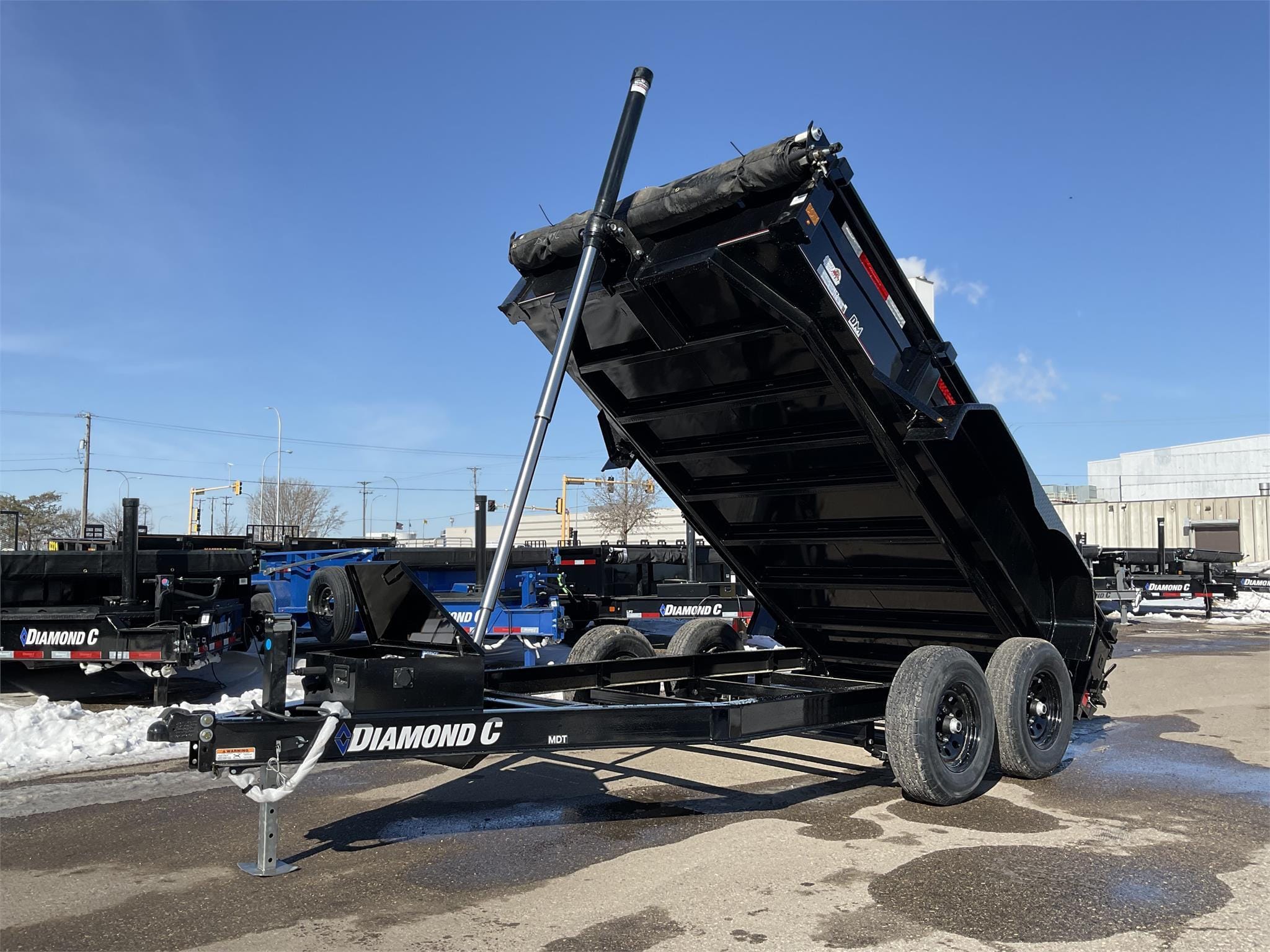 2024 Diamond C MDT 10x77 Equipment Image0