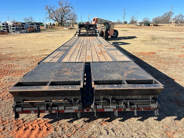 Image of Diamond T 10236DTF equipment image 3