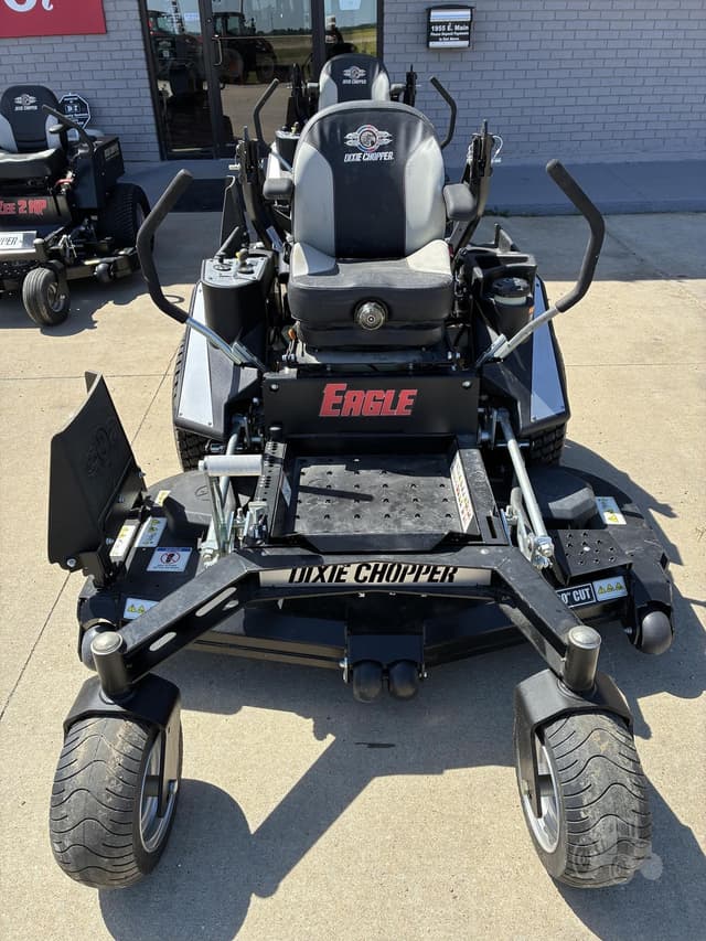 Image of Dixie Chopper Silver Eagle 2760KW equipment image 2