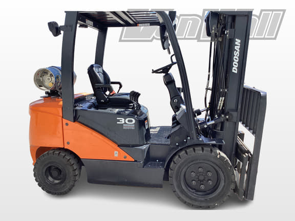 Image of  Doosan G30E-7 Primary image