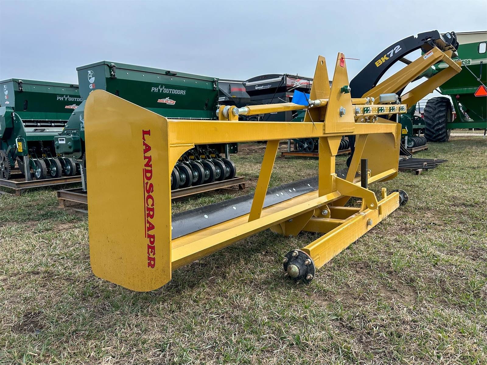 2024 Durabilt LS10 Equipment Image0