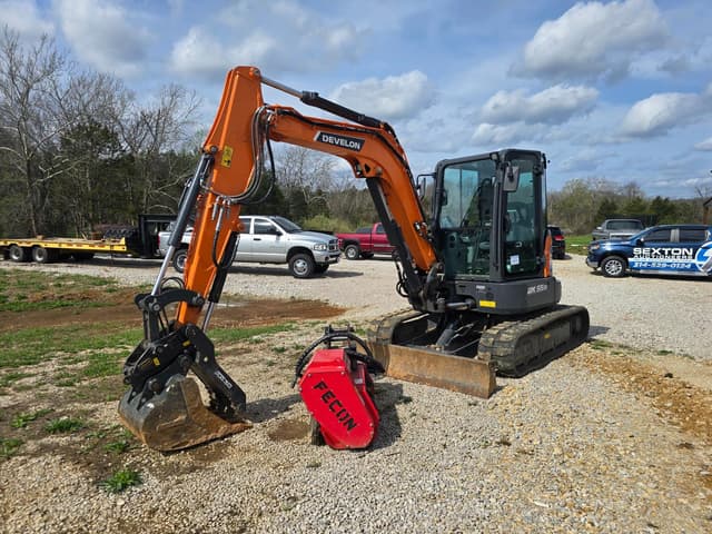 Image of Develon DX55R equipment image 1