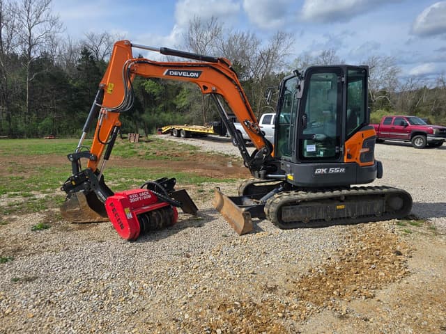 Image of Develon DX55R equipment image 4