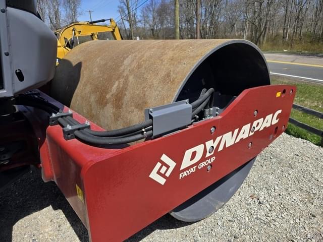 Image of DYNAPAC CA30D equipment image 3