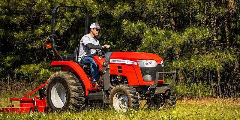 Image of Massey Ferguson 1835E Image 1