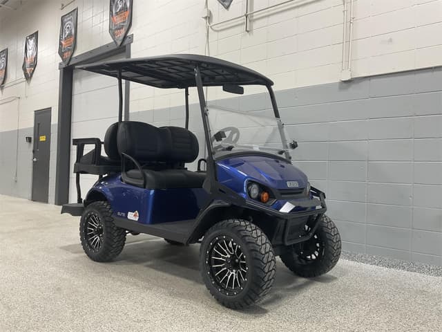 Image of EZ-GO Express S4 Elite equipment image 3