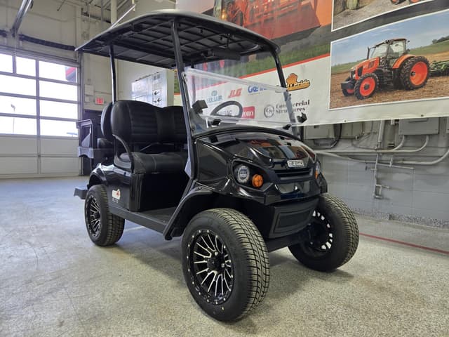 Image of EZ-GO Express S4 Elite equipment image 3