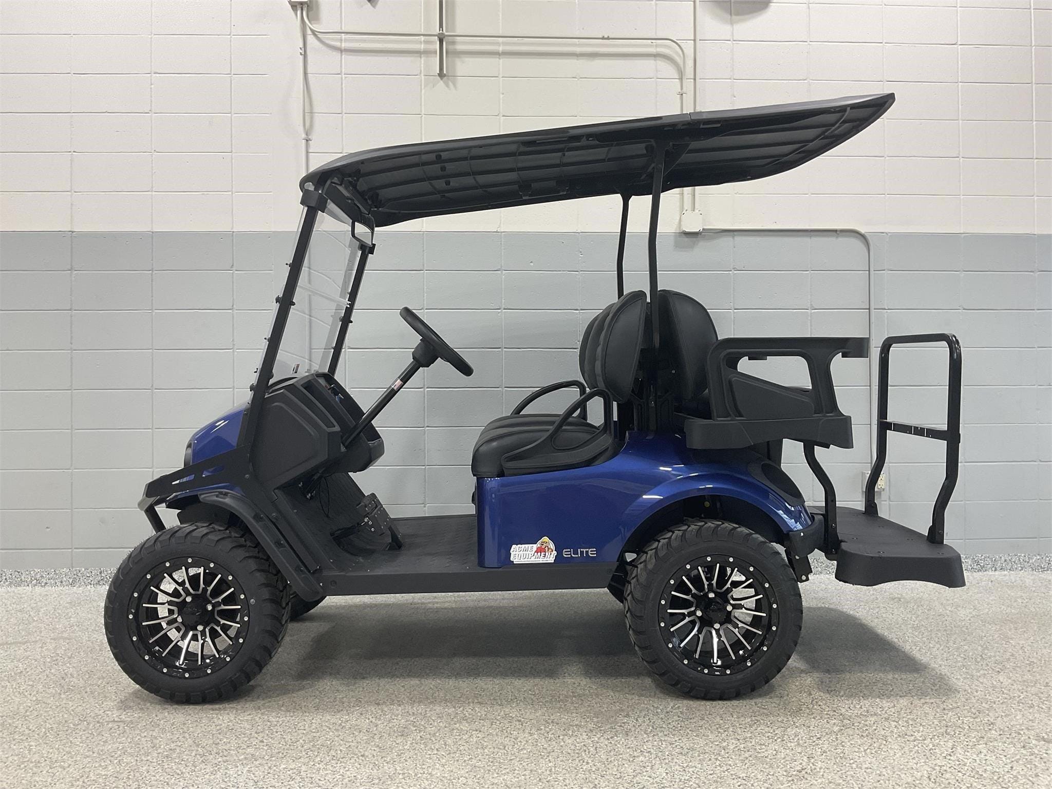 2024 EZ-GO Express S4 Elite Equipment Image0