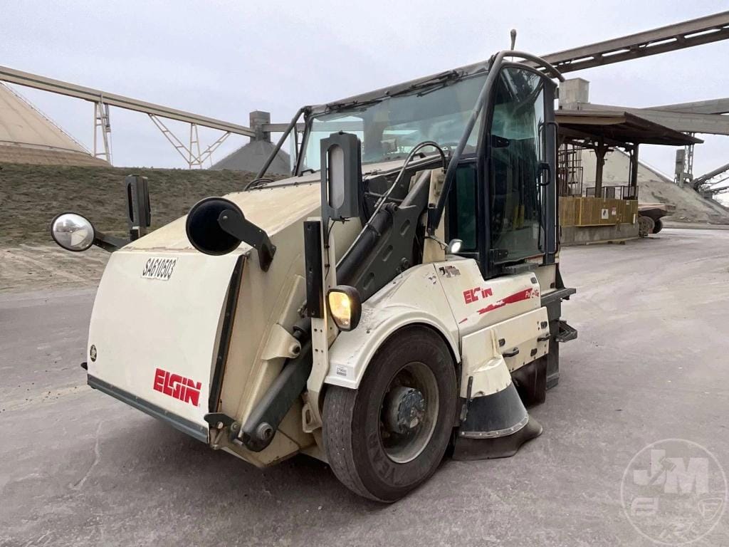 2024 Elgin Pelican Equipment Image0