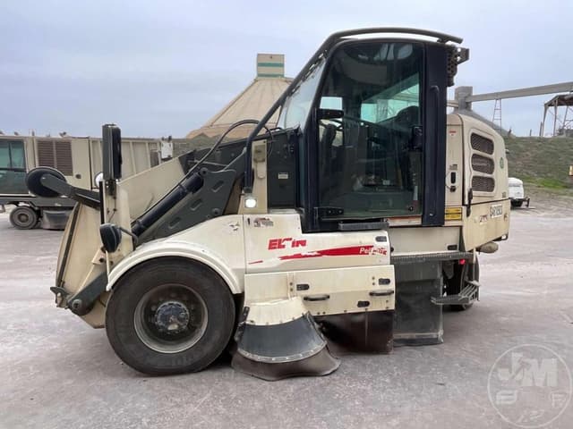 Image of Elgin Pelican equipment image 1