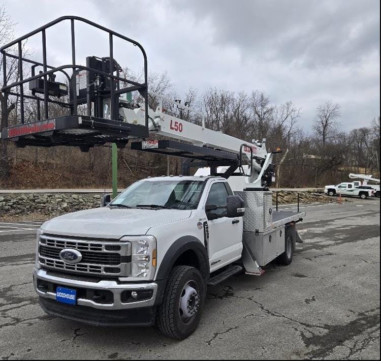 2024 Elliott L50R Equipment Image0