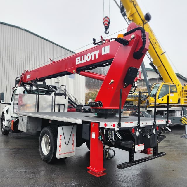 Image of Elliott M87 equipment image 3