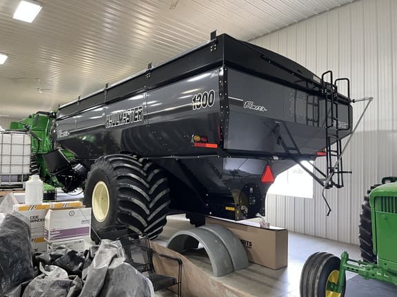 Image of Elmers Haulmaster 1300 equipment image 1