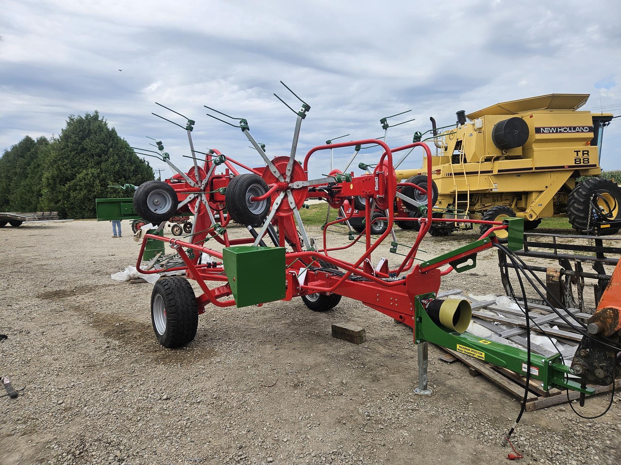 2024 Enorossi G6V740 Equipment Image0