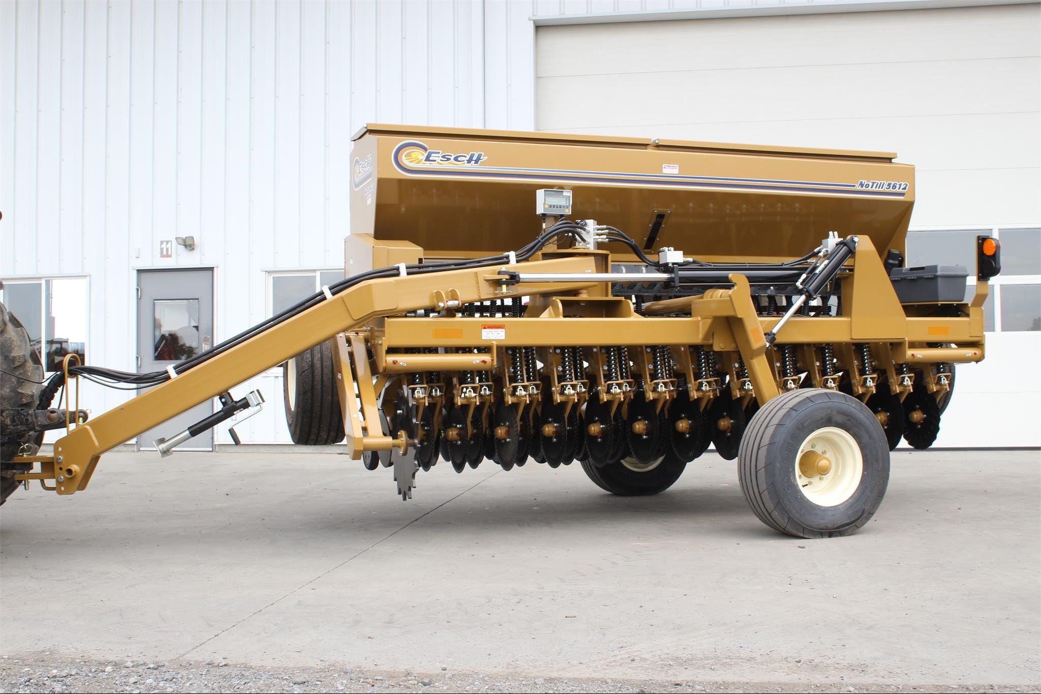 2024 Esch 5612 Equipment Image0