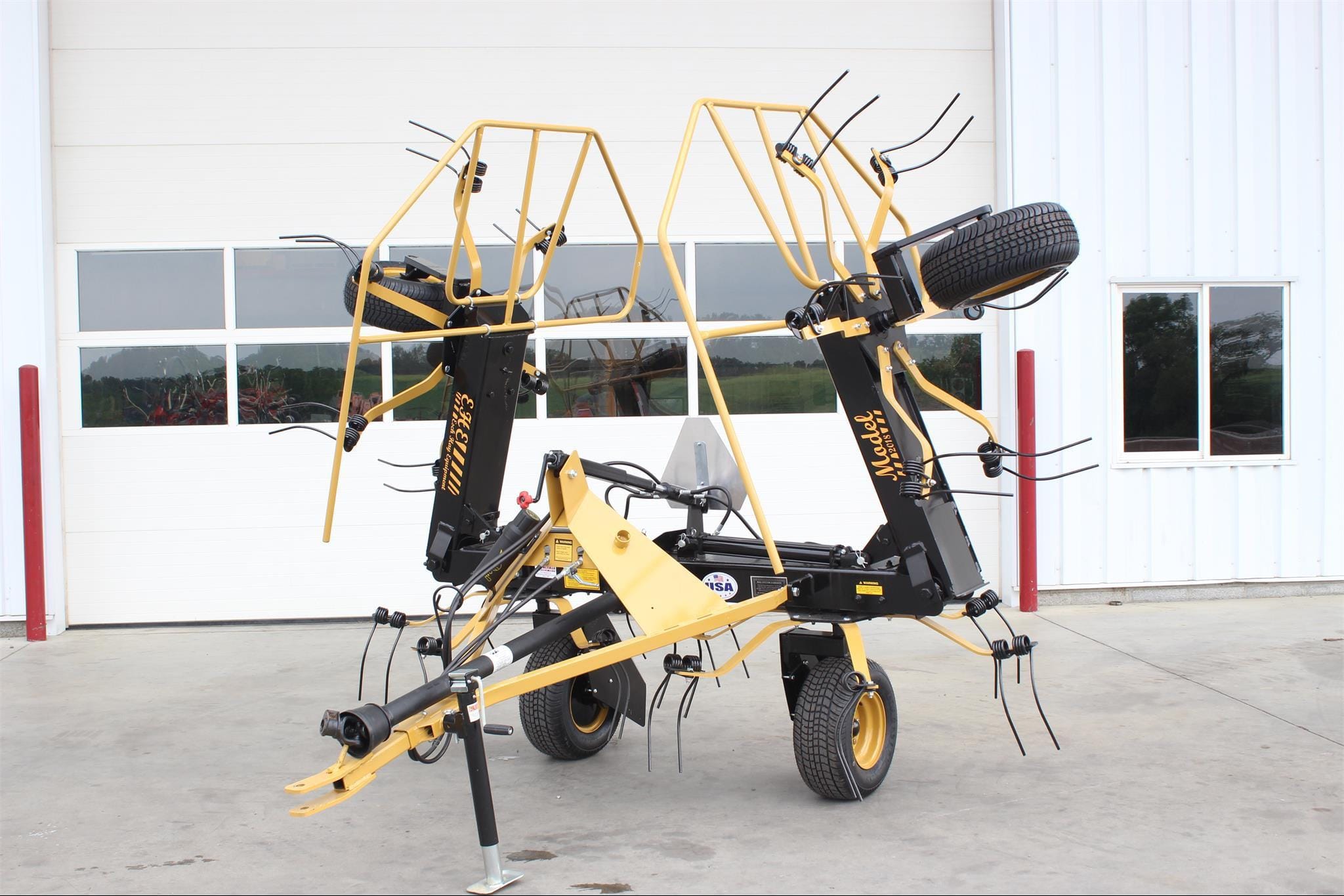 2024 Esch 2018 Equipment Image0