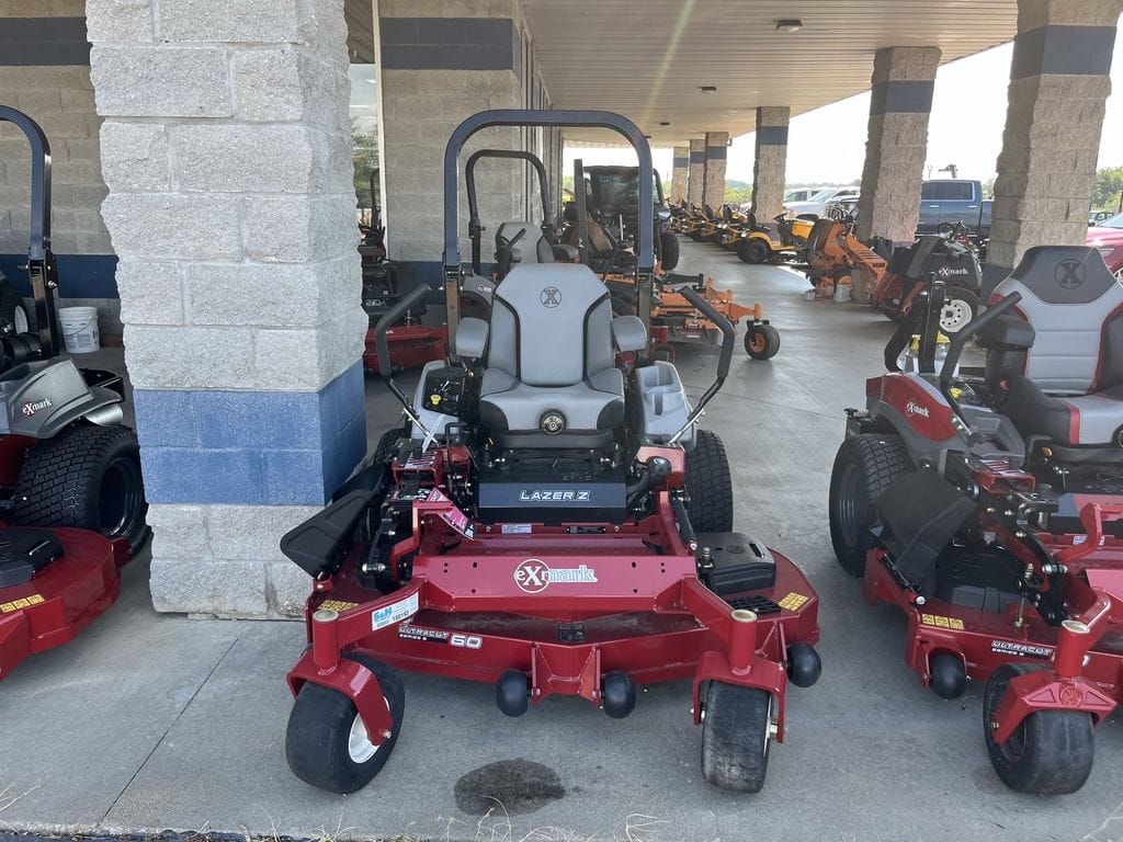 2024 Exmark Lazer Z Equipment Image0