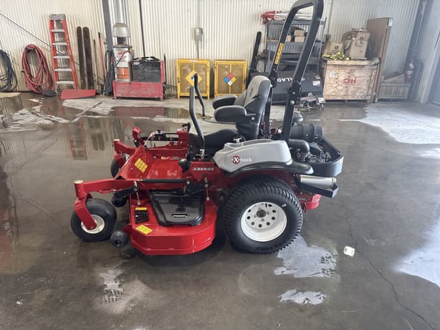 Image of Exmark LZX801GKA606Q1 equipment image 3