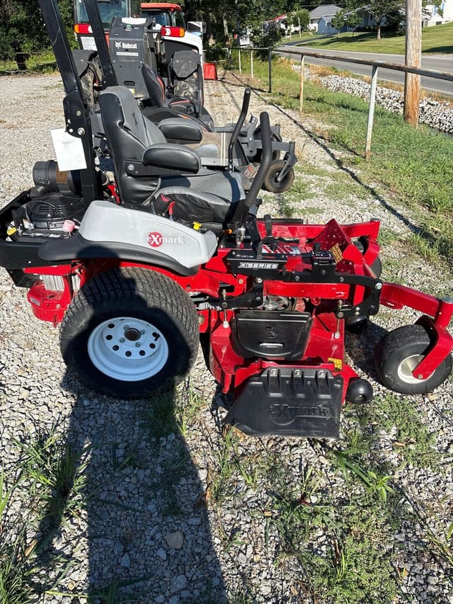 Image of Exmark LZX921GKA606Q1 equipment image 1