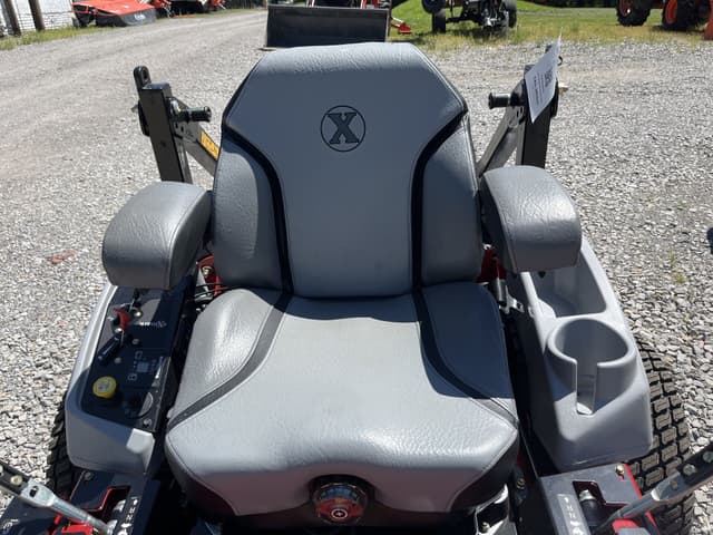 Image of Exmark LZX921GKA606Q1 equipment image 2