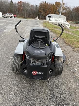 Image of Exmark QZE725GKC equipment image 3