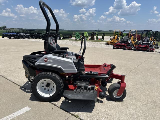 Image of Exmark Radius equipment image 1
