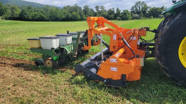 Image of Falc Strip-till 3000 equipment image 3
