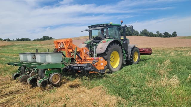 Image of Falc Strip-till 3000 equipment image 4
