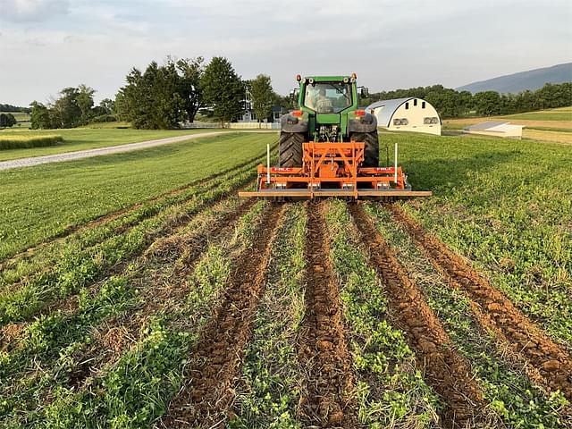 Image of Falc Strip-till 3000 equipment image 2