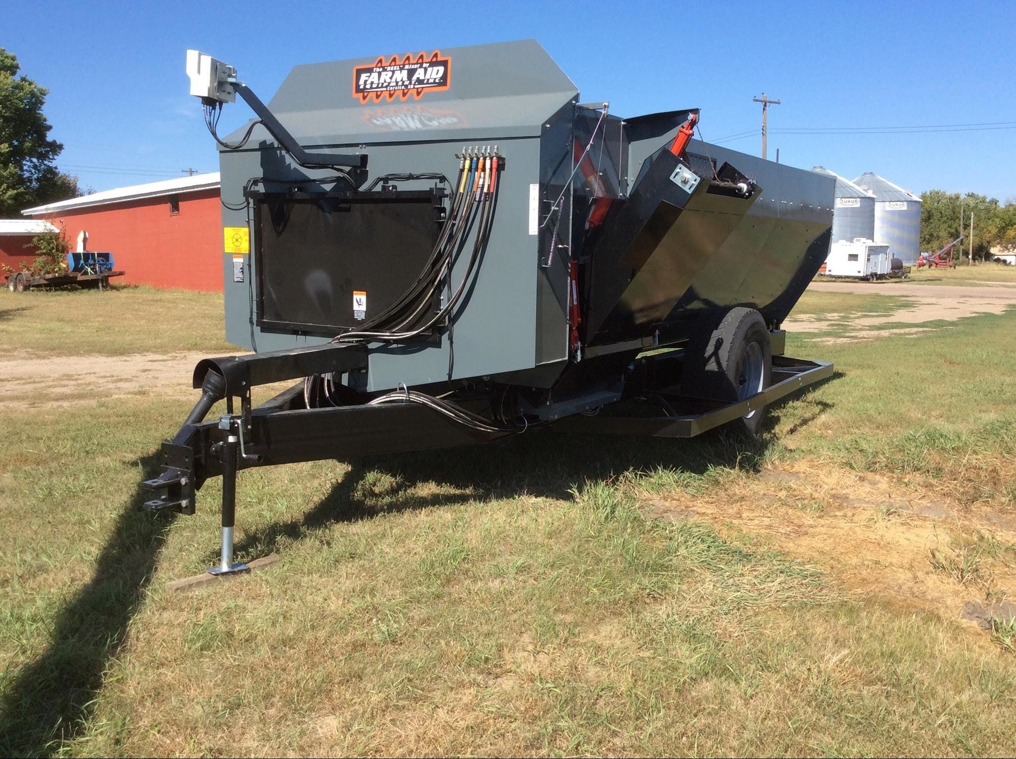 2024 Farm Aid 500 Equipment Image0