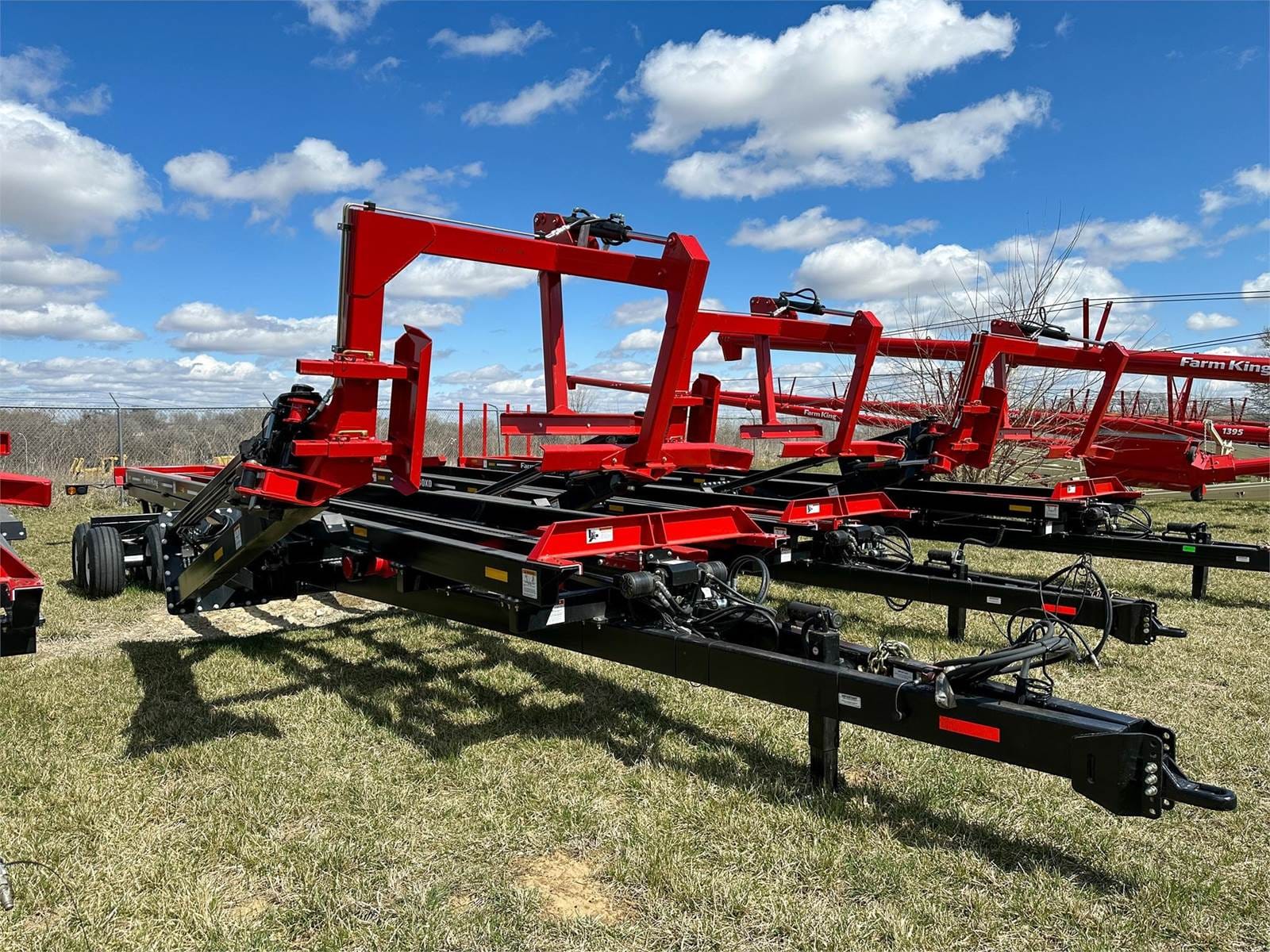 2024 Farm King 4480XD Equipment Image0