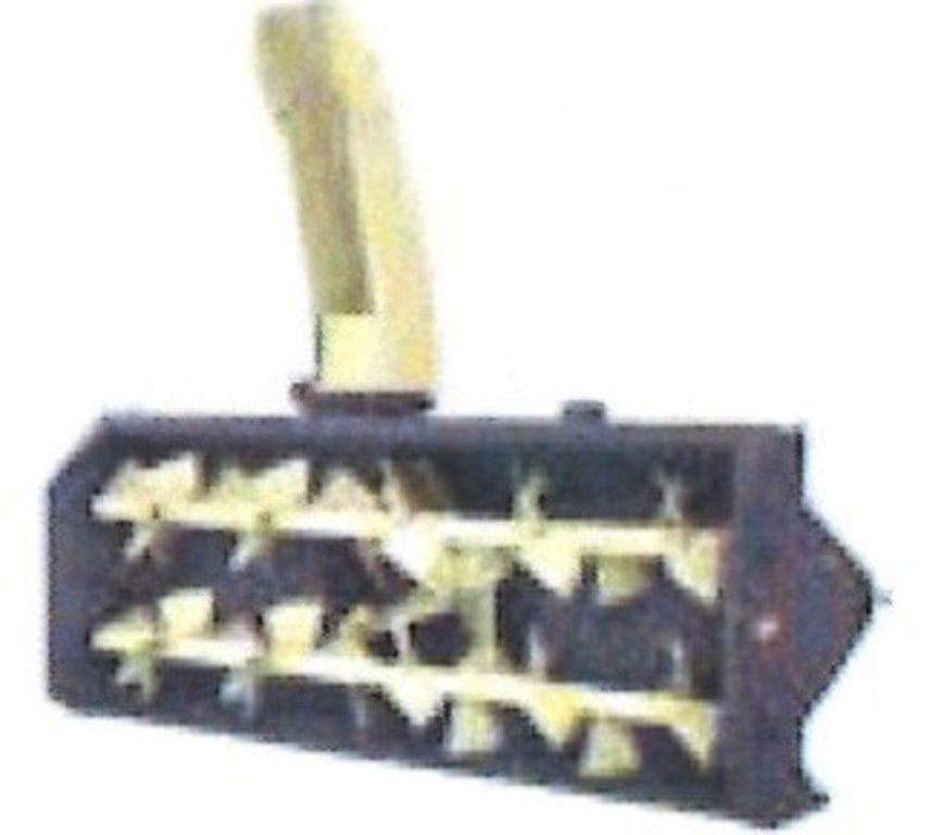 2025 Farm King 960 Equipment Image0