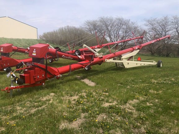 Main image Farm King 1385