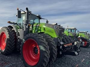 2024 Fendt 1042 Vario Image