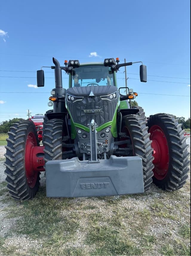 Image of Fendt 1042 Vario equipment image 1