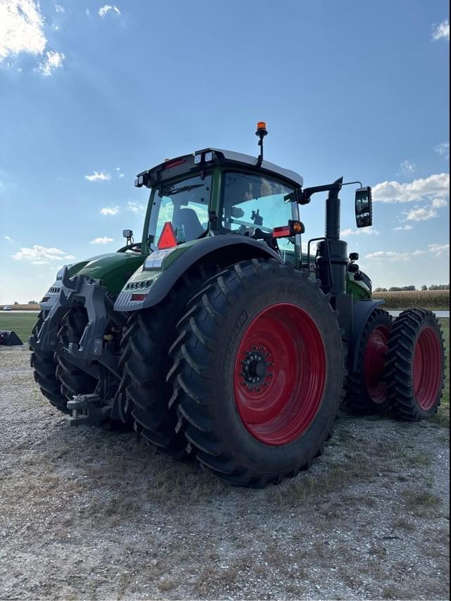 Image of Fendt 1042 Vario equipment image 2