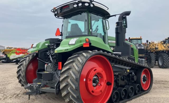 Image of Fendt 1151 Vario MT equipment image 2