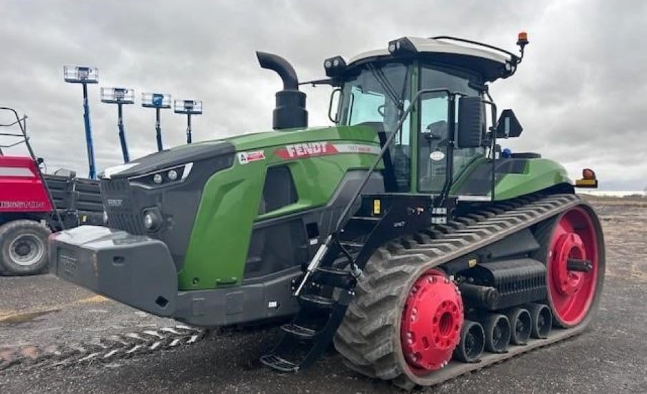 2024 Fendt 1167 Vario MT Equipment Image0