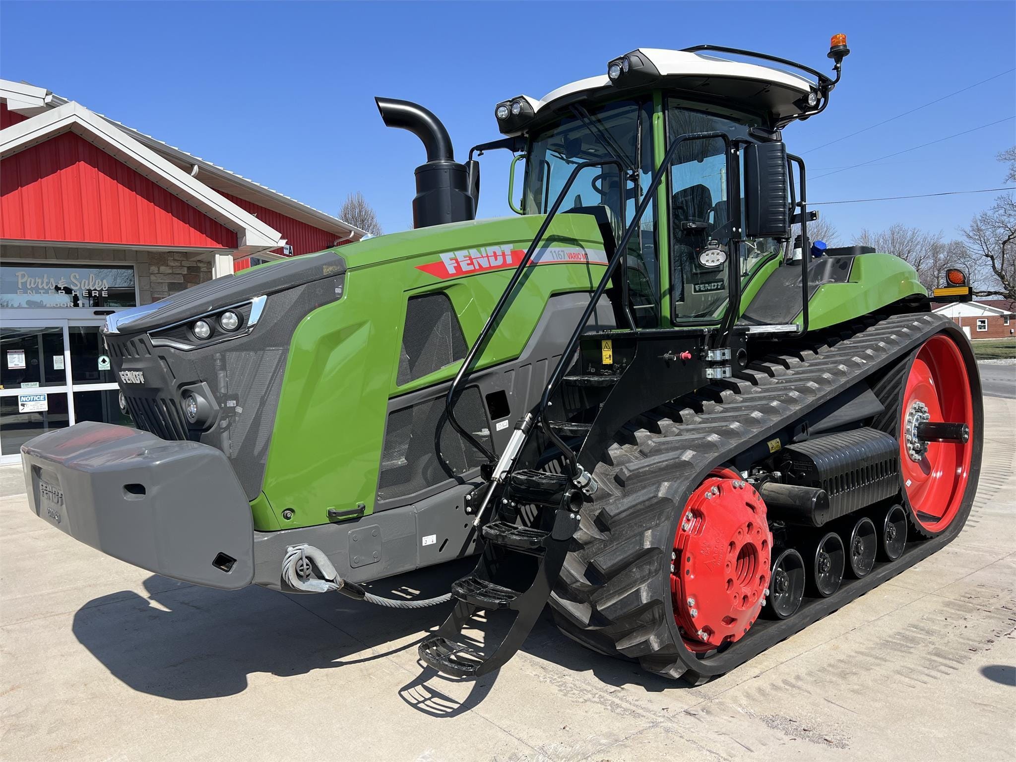2024 Fendt 1167 Vario MT Equipment Image0