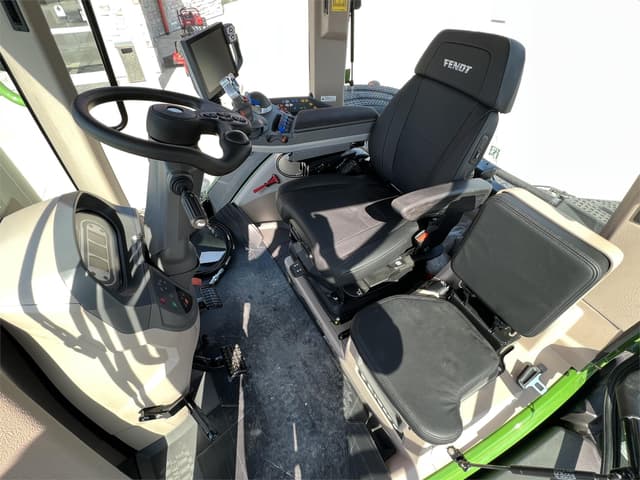 Image of Fendt 1167 Vario MT equipment image 4