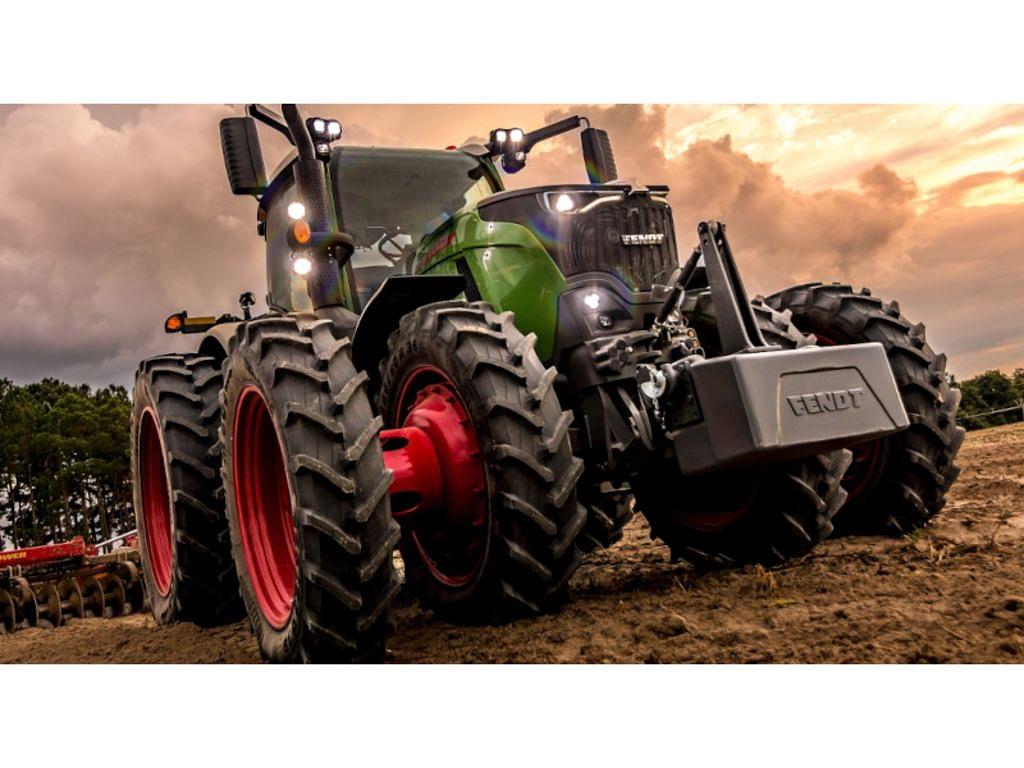 Image of Fendt 724 Vario Primary Image