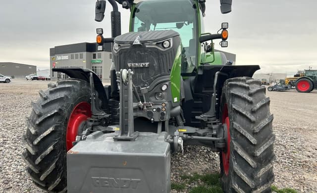 Image of Fendt 724 Vario equipment image 1