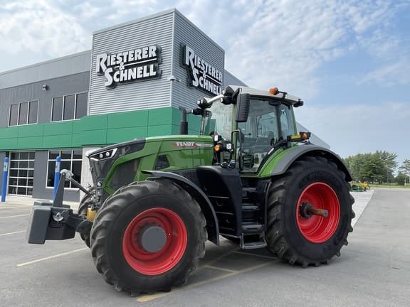 Image of Fendt 933 Vario equipment image 1