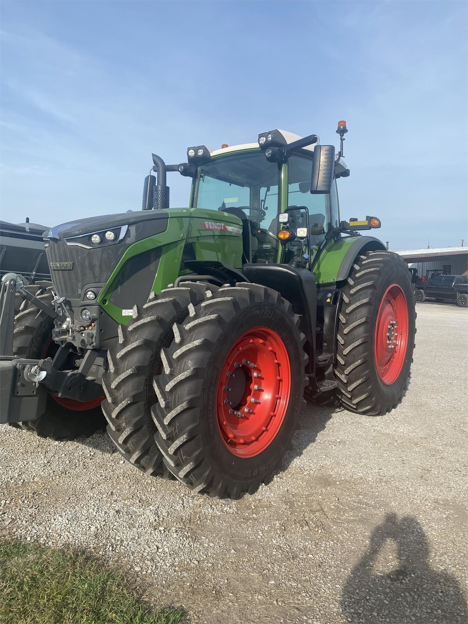 2024 Fendt 933 Vario Equipment Image0